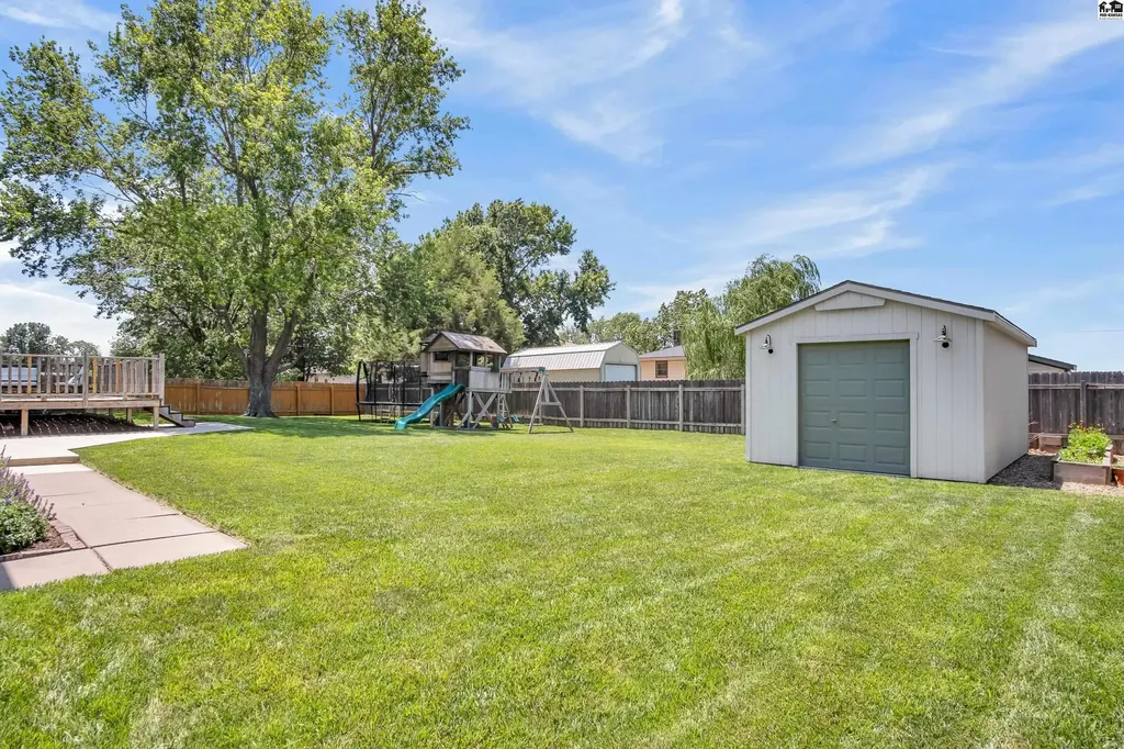 1625 Suncrest Drive Mcpherson KS 67460