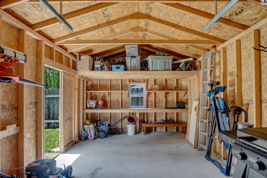 1625 Suncrest Drive Mcpherson KS 67460