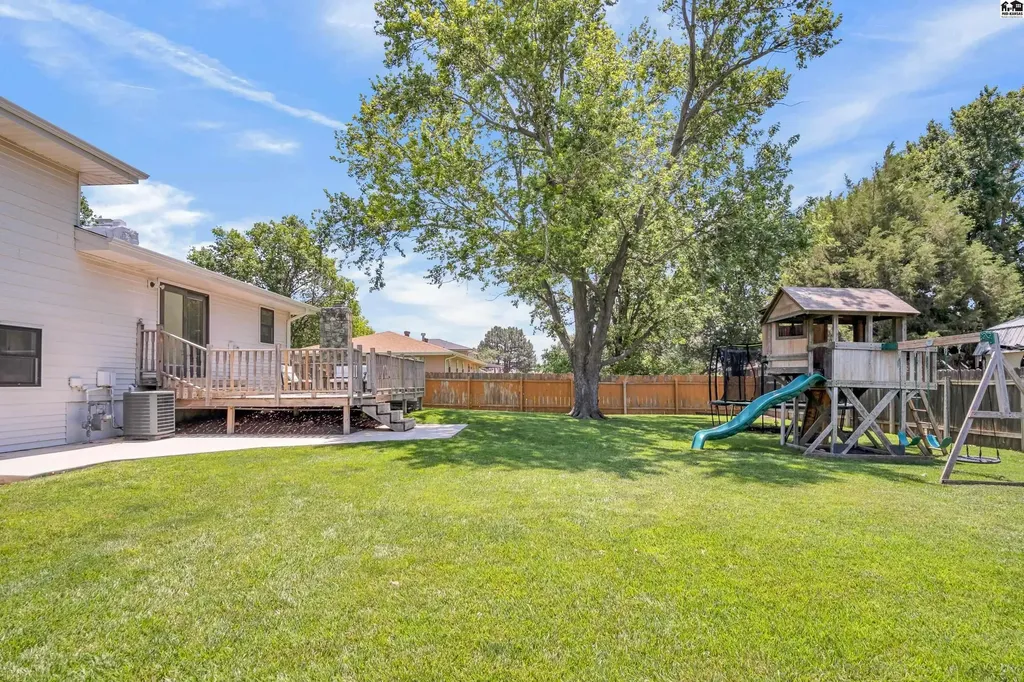 1625 Suncrest Drive Mcpherson KS 67460