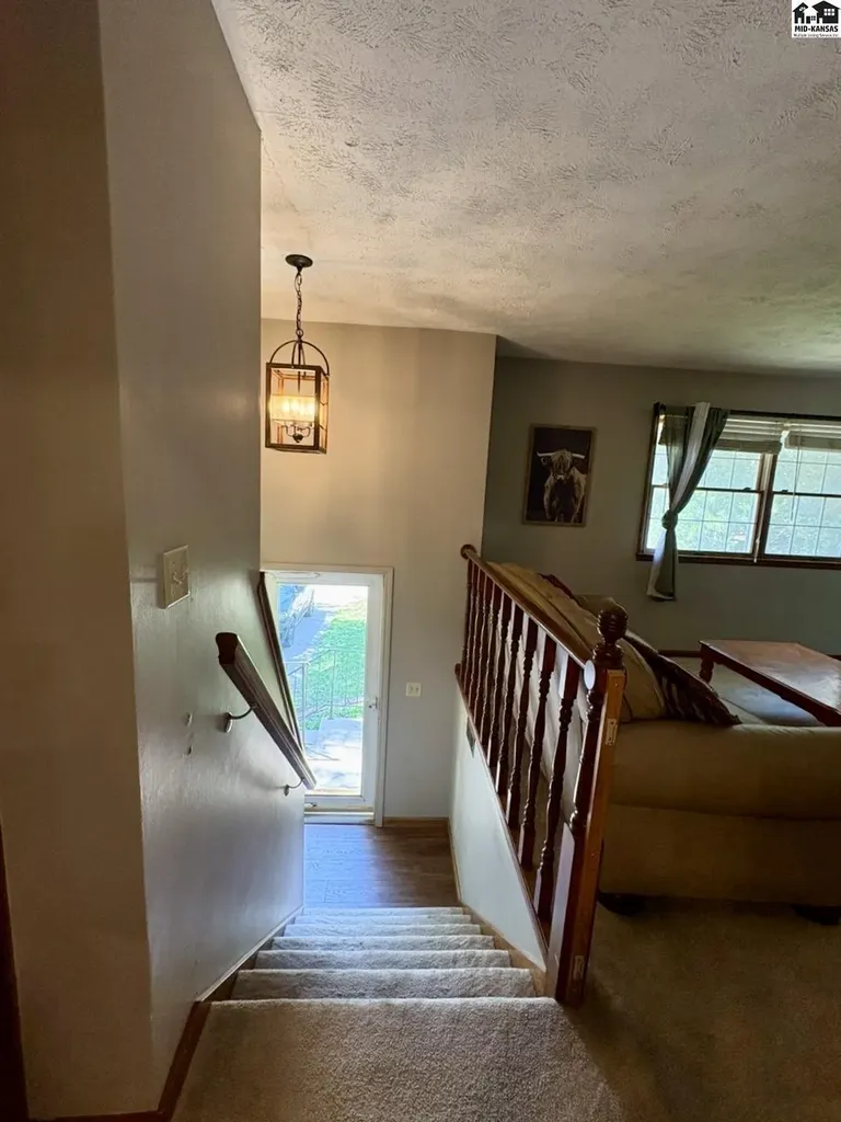 404 Evergreen Court Mcpherson KS 67460