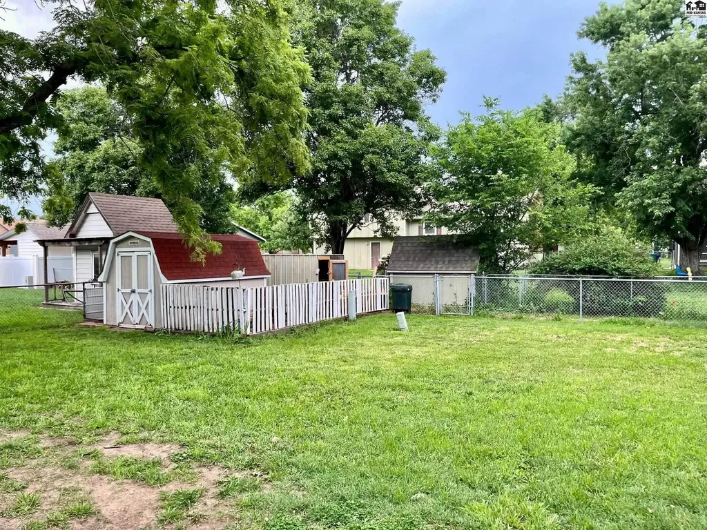 404 Evergreen Court Mcpherson KS 67460