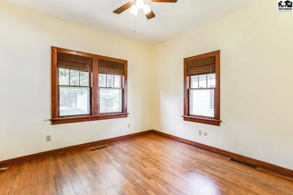 119 W 16th Avenue Hutchinson KS 67501