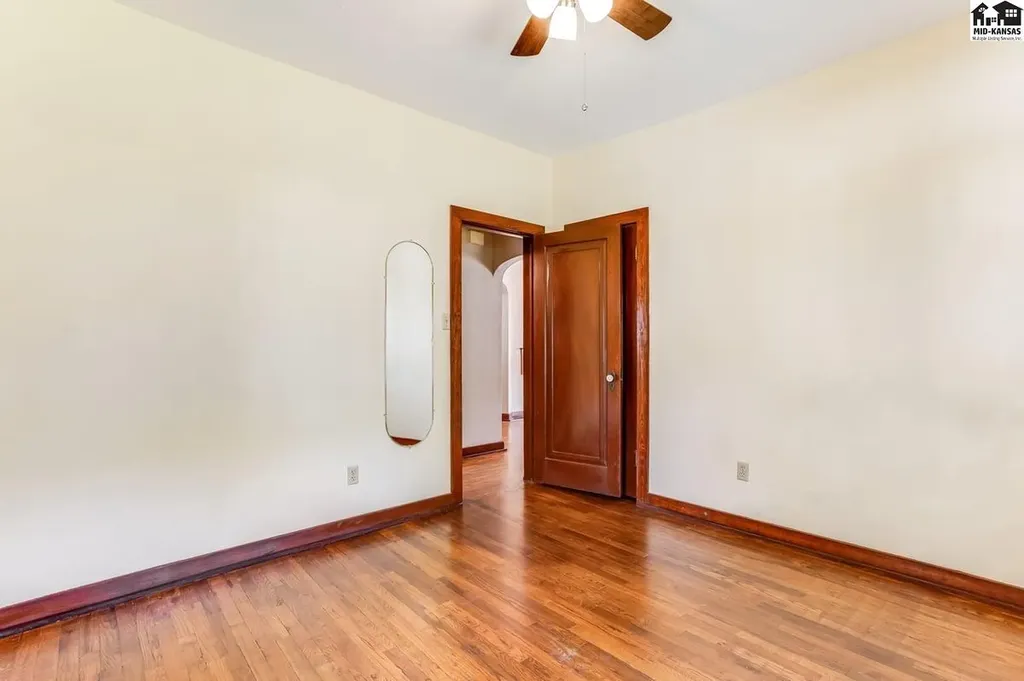 119 W 16th Avenue Hutchinson KS 67501