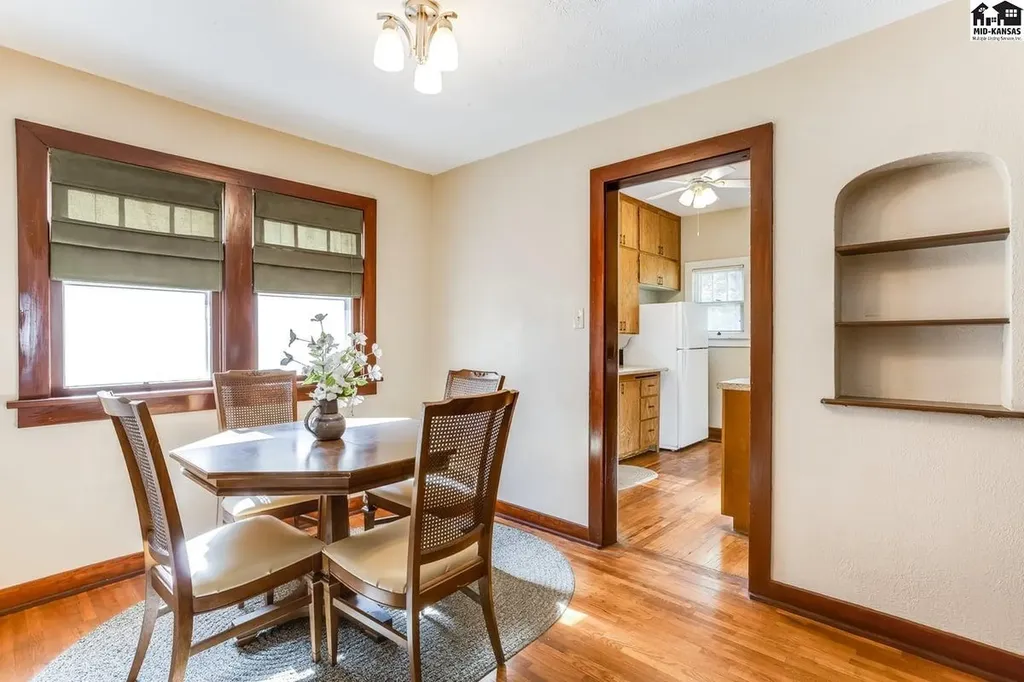 119 W 16th Avenue Hutchinson KS 67501