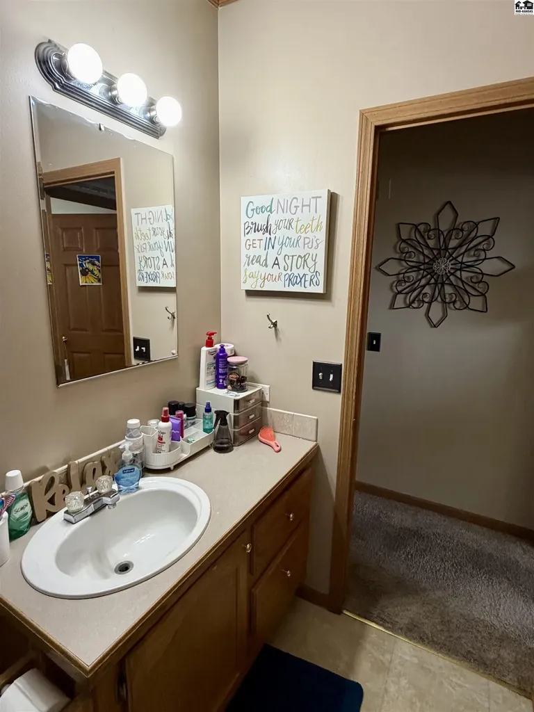 803 Wilderness Mcpherson KS 67460