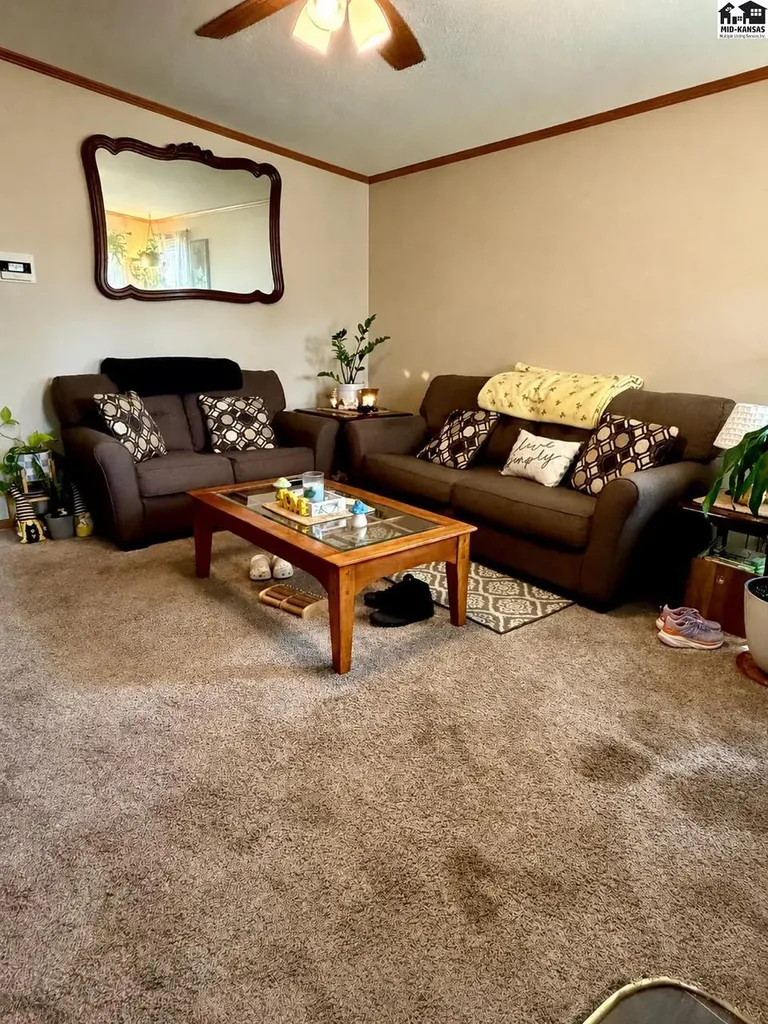 803 Wilderness Mcpherson KS 67460