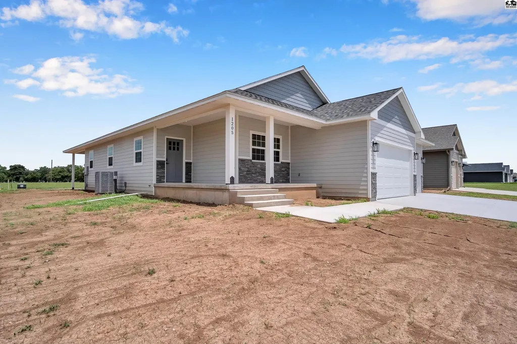 1205 Genesis Drive Mcpherson KS 67460