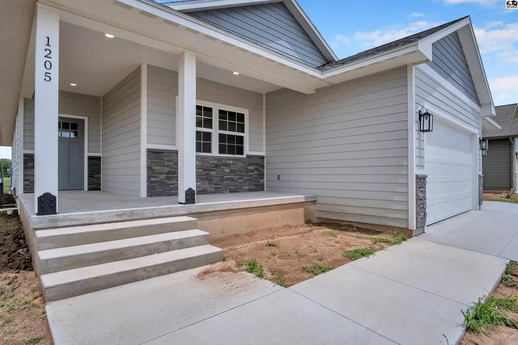 1205 Genesis Drive Mcpherson KS 67460