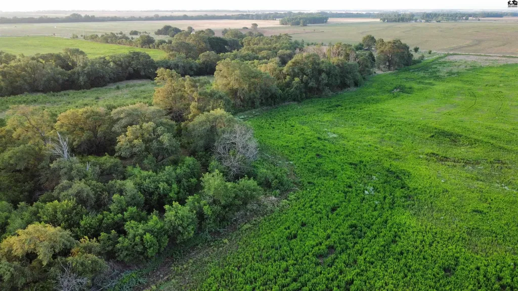 00000 W Boundary Road Pretty Prairie KS 67570