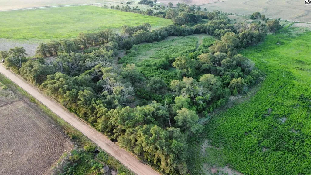 00000 W Boundary Road Pretty Prairie KS 67570