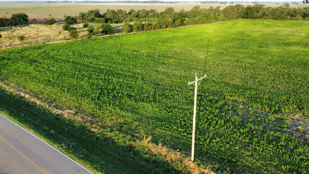 00000 S Dean Road Pretty Prairie KS 67570