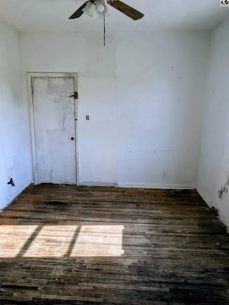 424 E Carpenter Street Hutchinson KS 67501