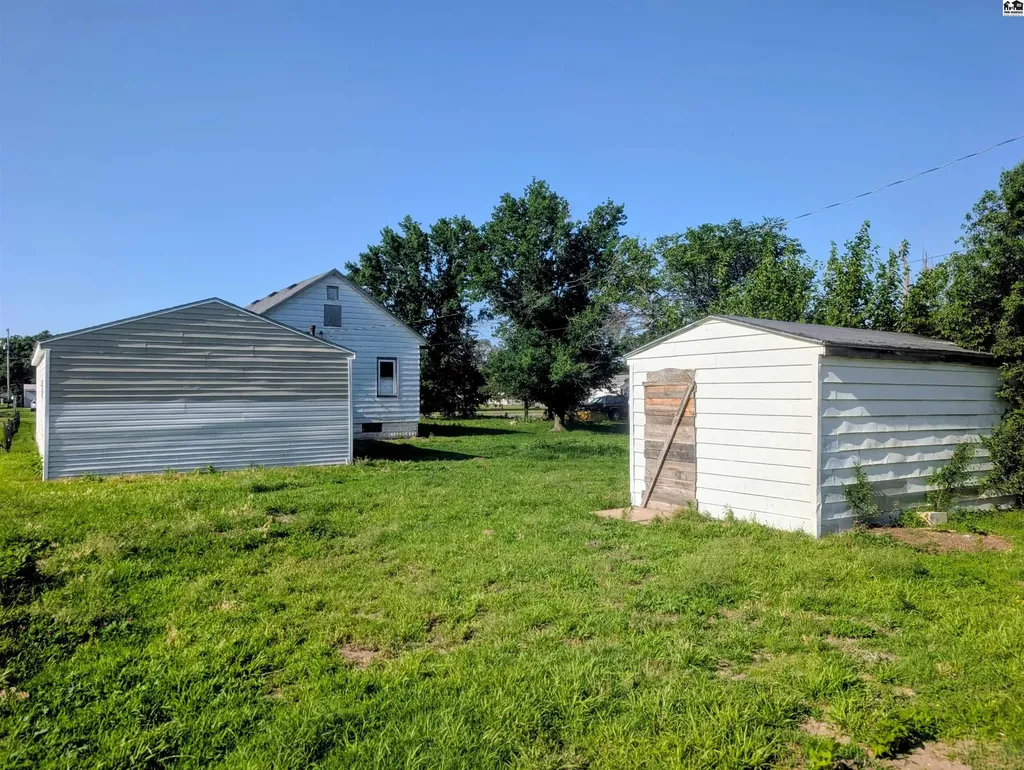424 E Carpenter Street Hutchinson KS 67501