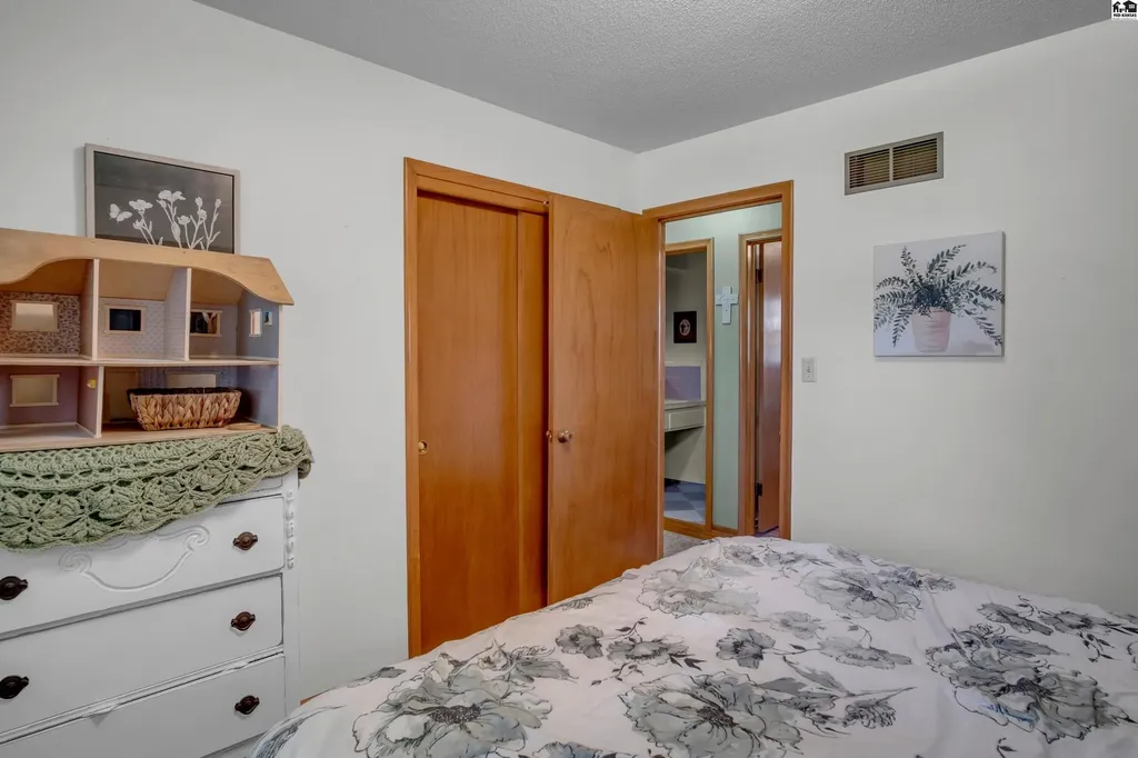 102 S Eby Street Mcpherson KS 67460