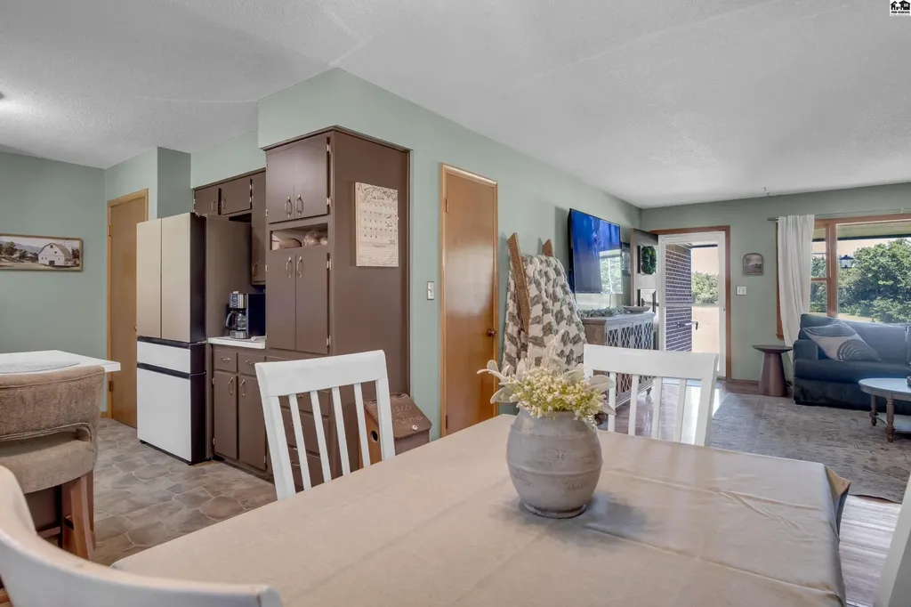 102 S Eby Street Mcpherson KS 67460