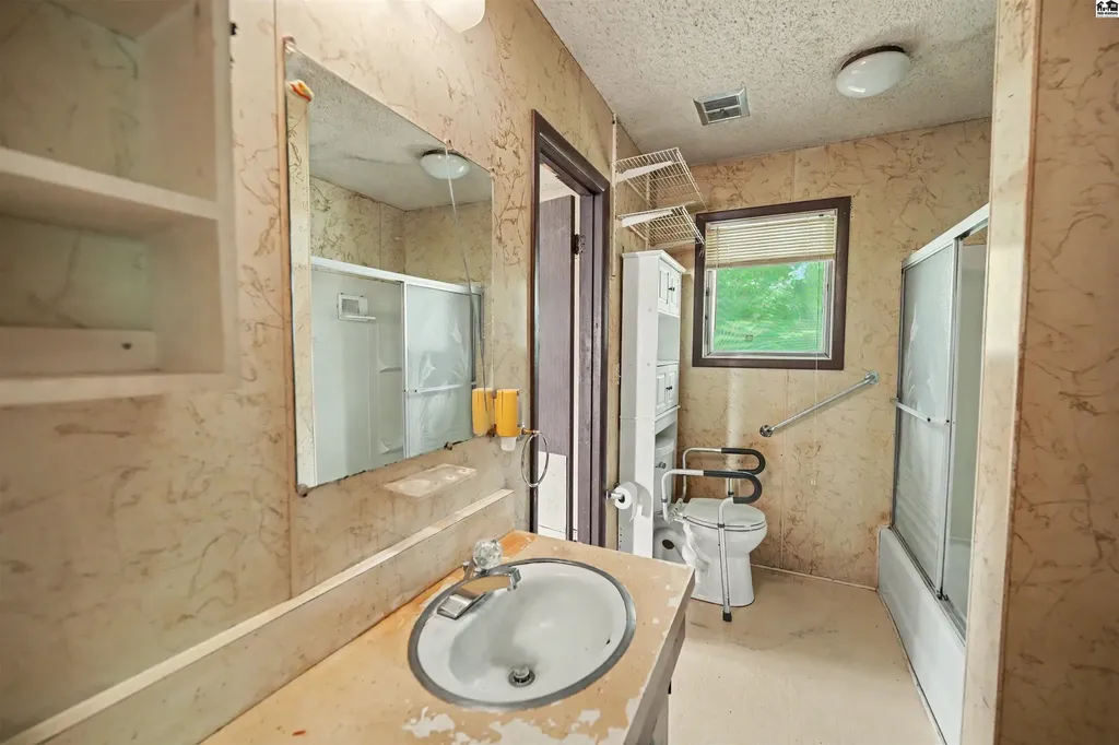 110 S Maud Street Marquette KS 67464