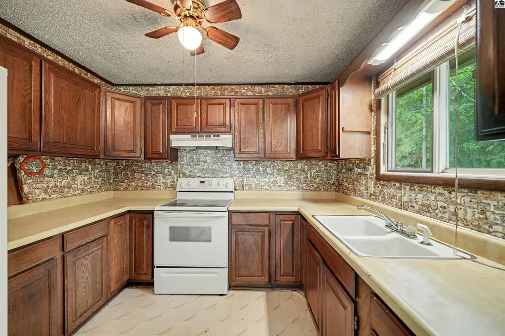 110 S Maud Street Marquette KS 67464