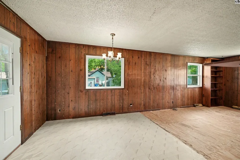 110 S Maud Street Marquette KS 67464