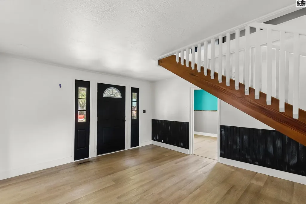 217 N Emporia Street Haven KS 67543