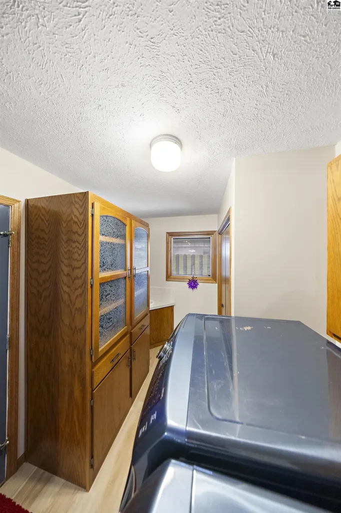 1310 Wheatland Drive Hutchinson KS 67502