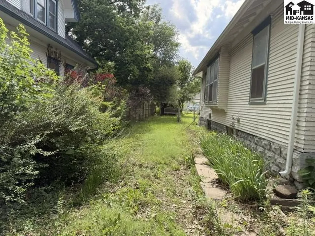 711 N Elm Mcpherson KS 67460