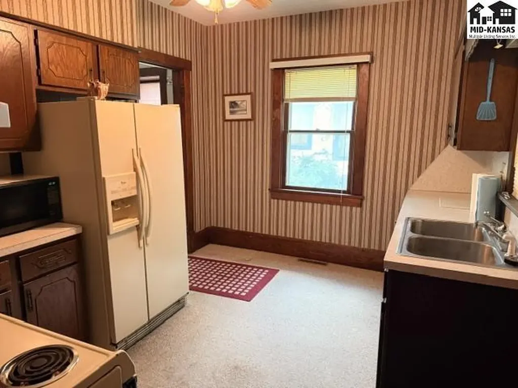 711 N Elm Mcpherson KS 67460