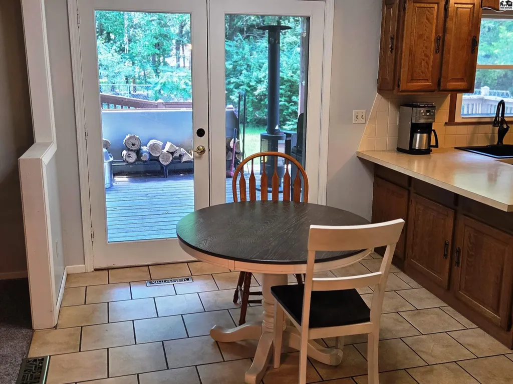 1000 Lorna Lane Newton KS 67114