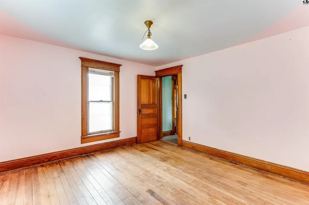 13113 S Victory Road Haven KS 67543