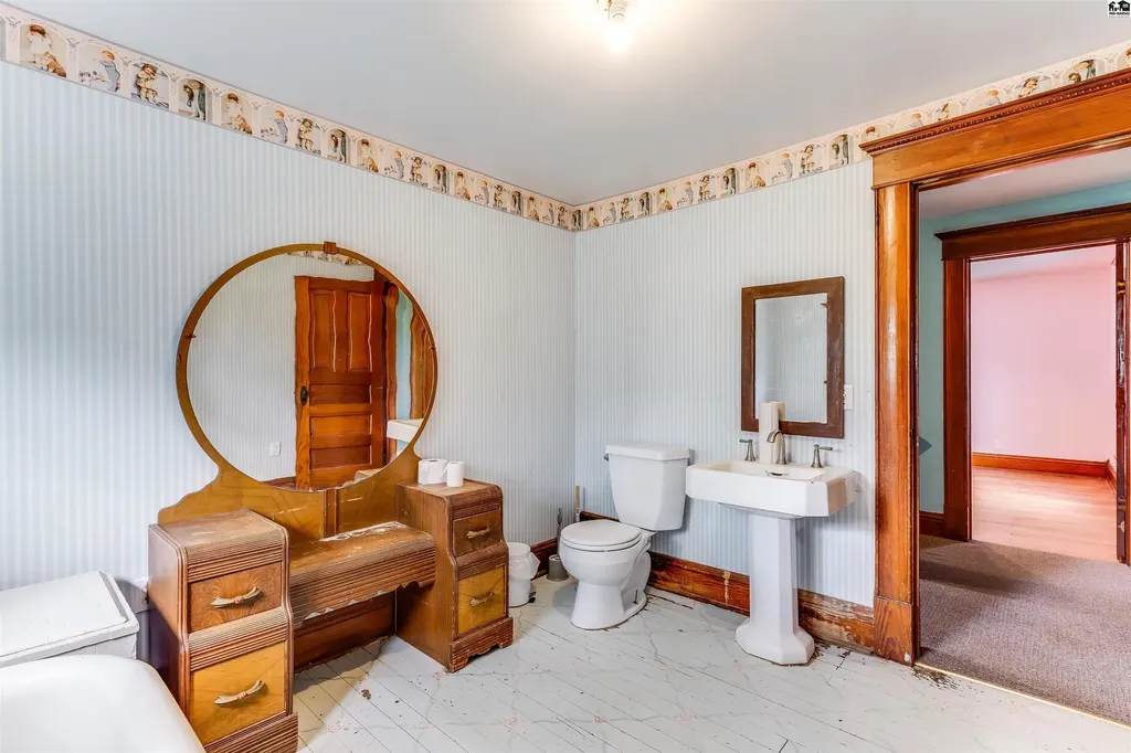13113 S Victory Road Haven KS 67543