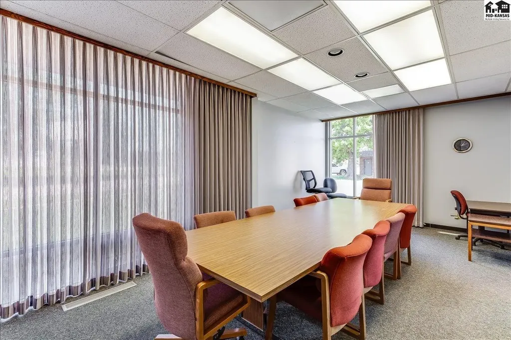 116 S Lincoln Arlington KS 67514