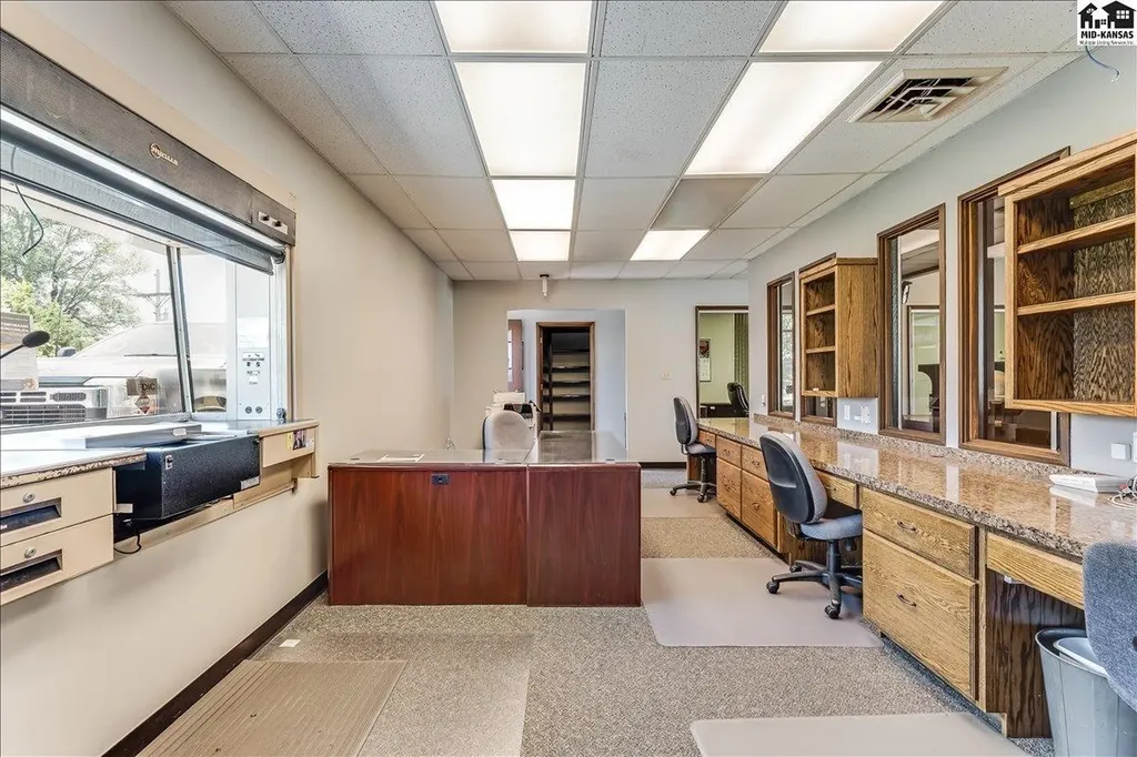 116 S Lincoln Arlington KS 67514