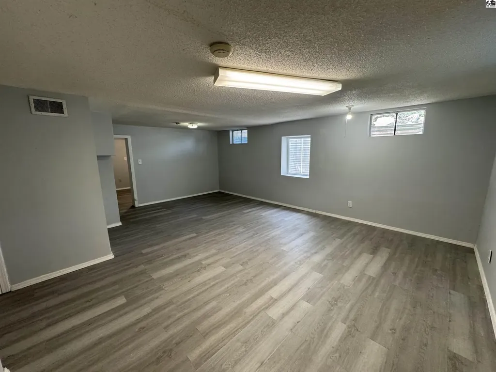 426 N Olivette Mcpherson KS 67460