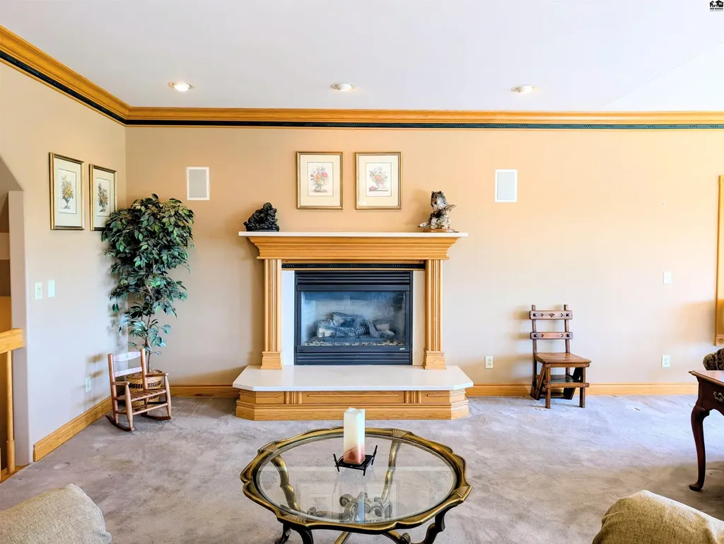 1421 Pioneer Road Mcpherson KS 67460