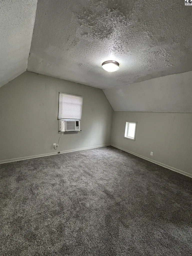120 W 6th Avenue Hutchinson KS 67501