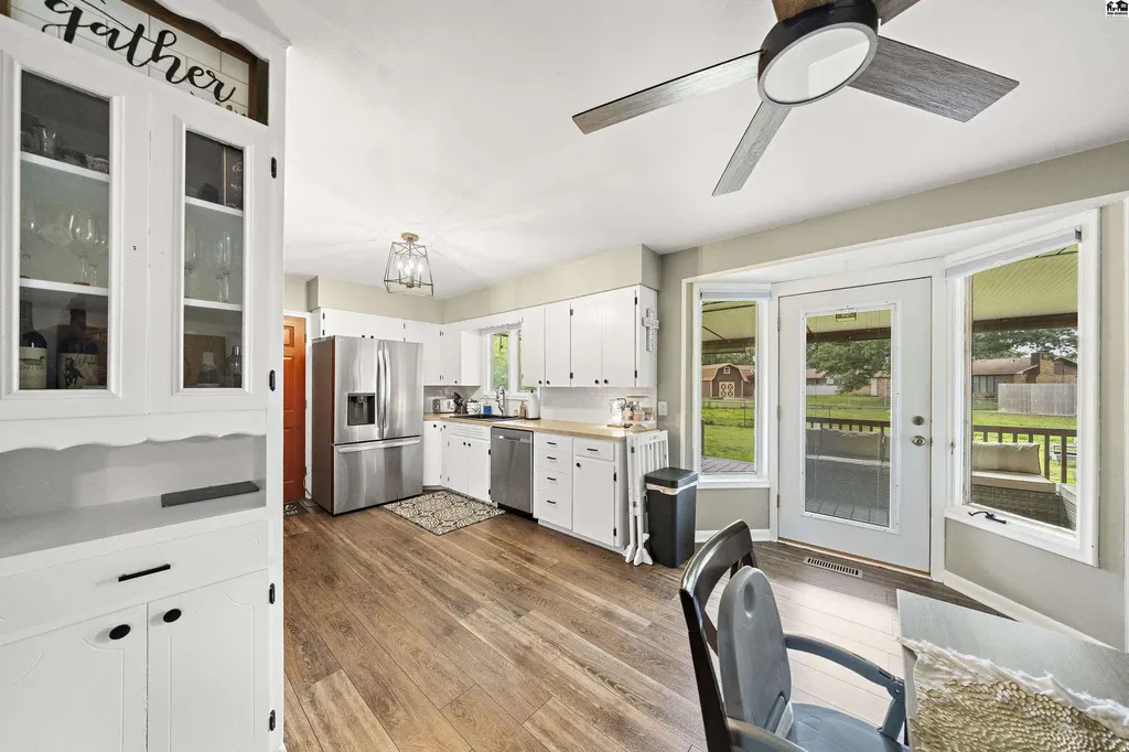 7108 N Madison Street Hutchinson KS 67502