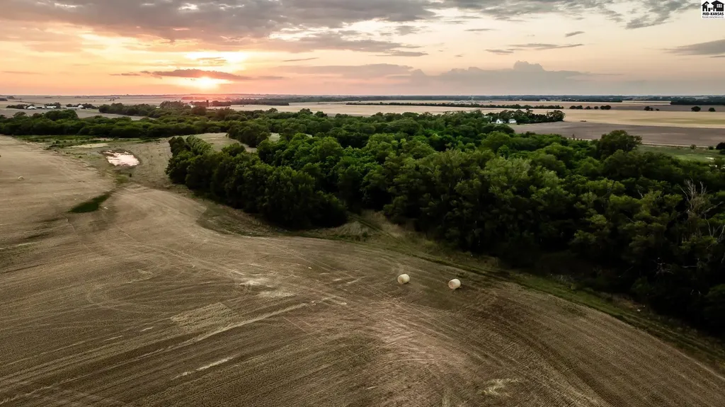 000 SE 40 Street Cheney KS 67025