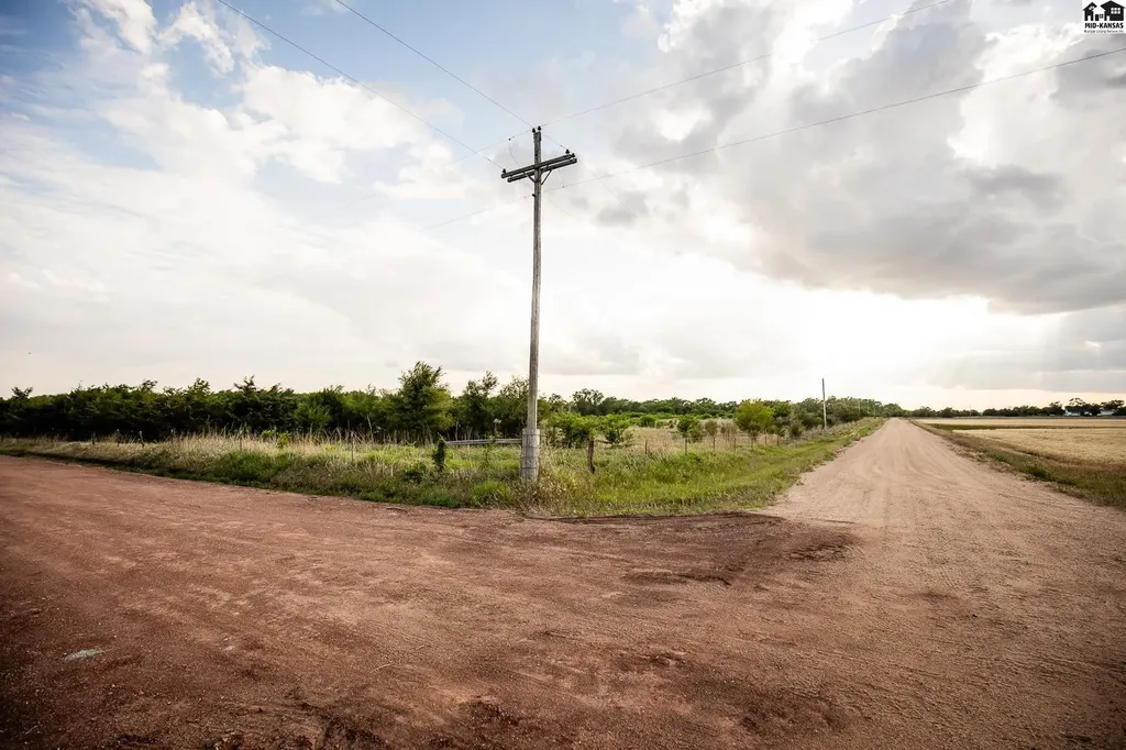 000 SE 40 Street Cheney KS 67025