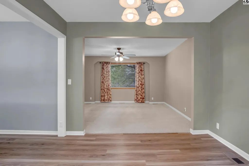 1320 Northglen Mcpherson KS 67460