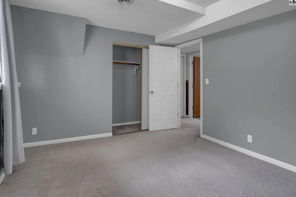 1320 Northglen Mcpherson KS 67460