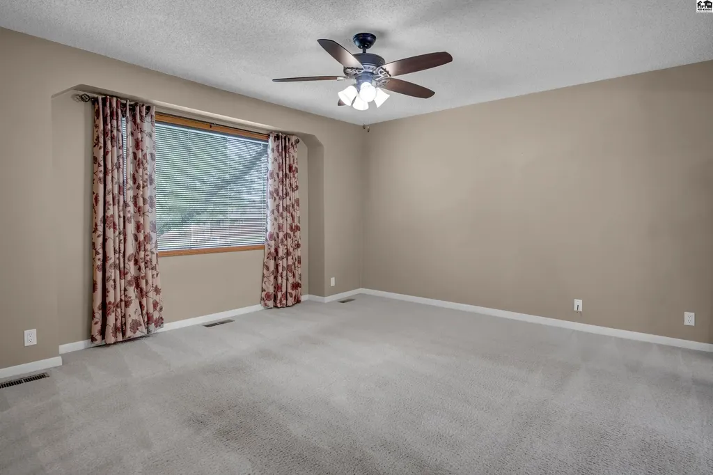 1320 Northglen Mcpherson KS 67460