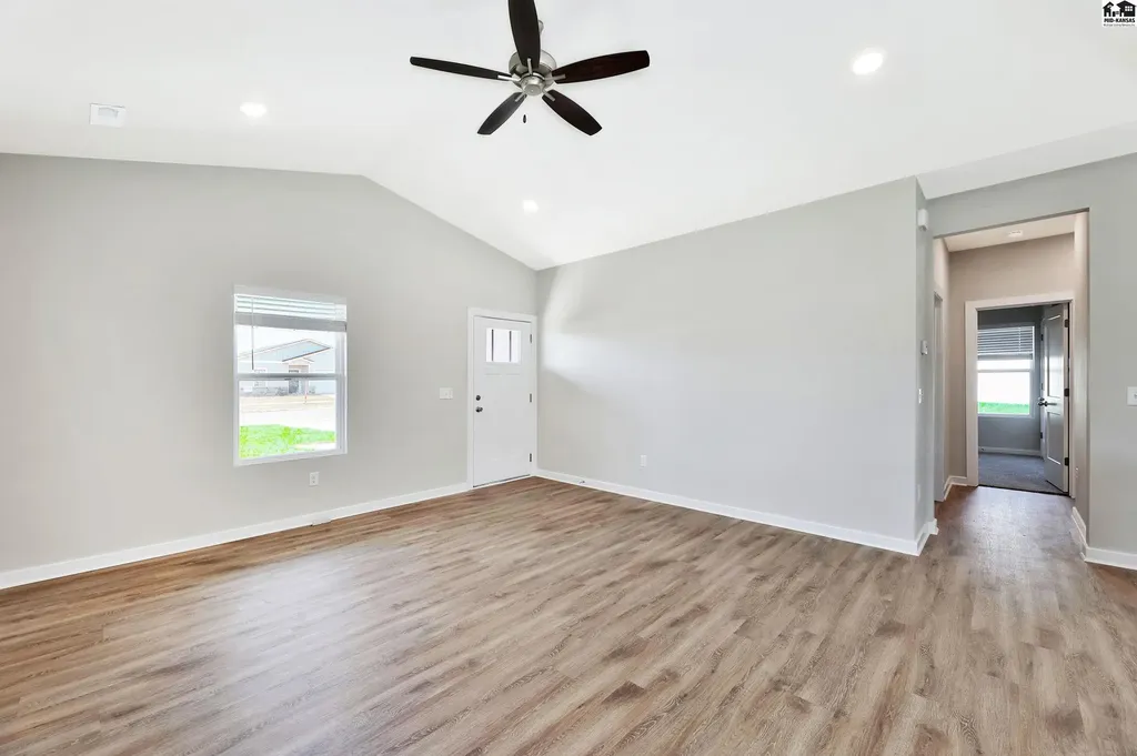 1045 Clubhouse Drive Mcpherson KS 67460