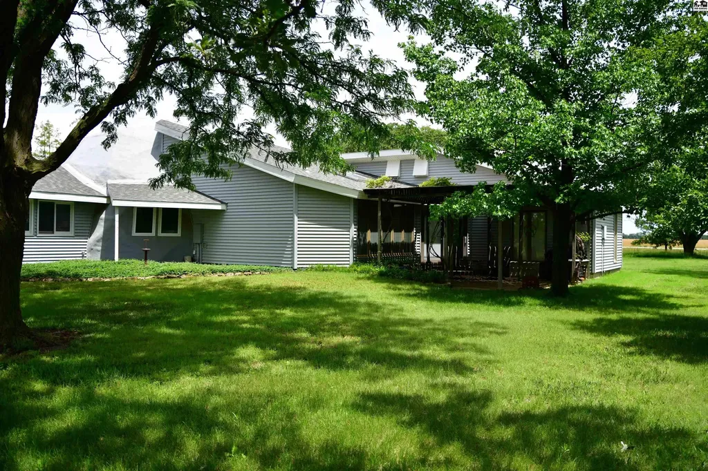1049 4th Avenue Mcpherson KS 67460