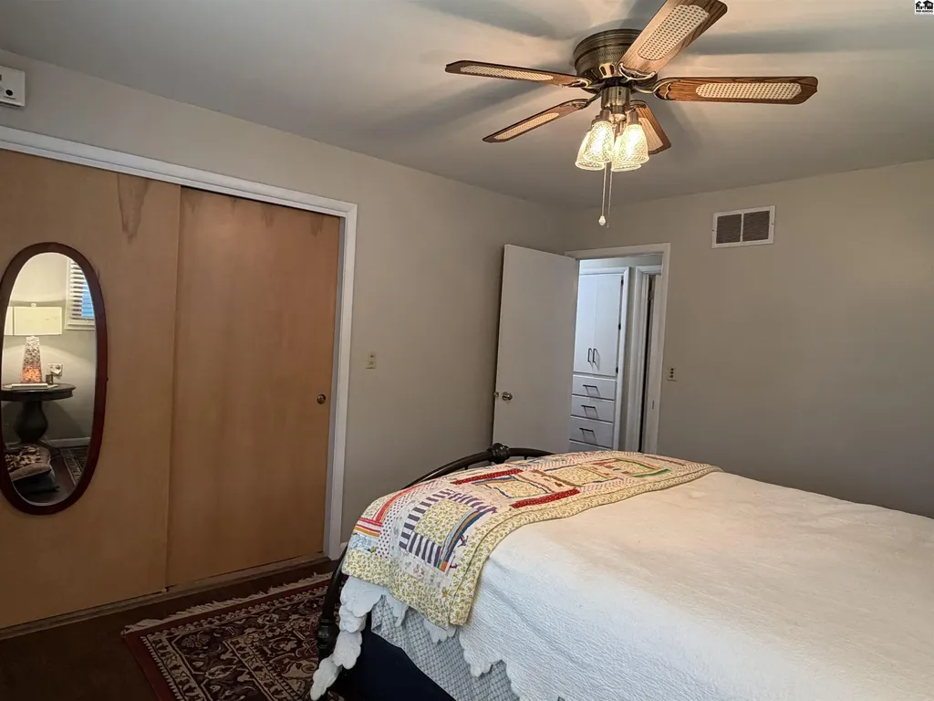 1208 Lyndon Road Mcpherson KS 67460