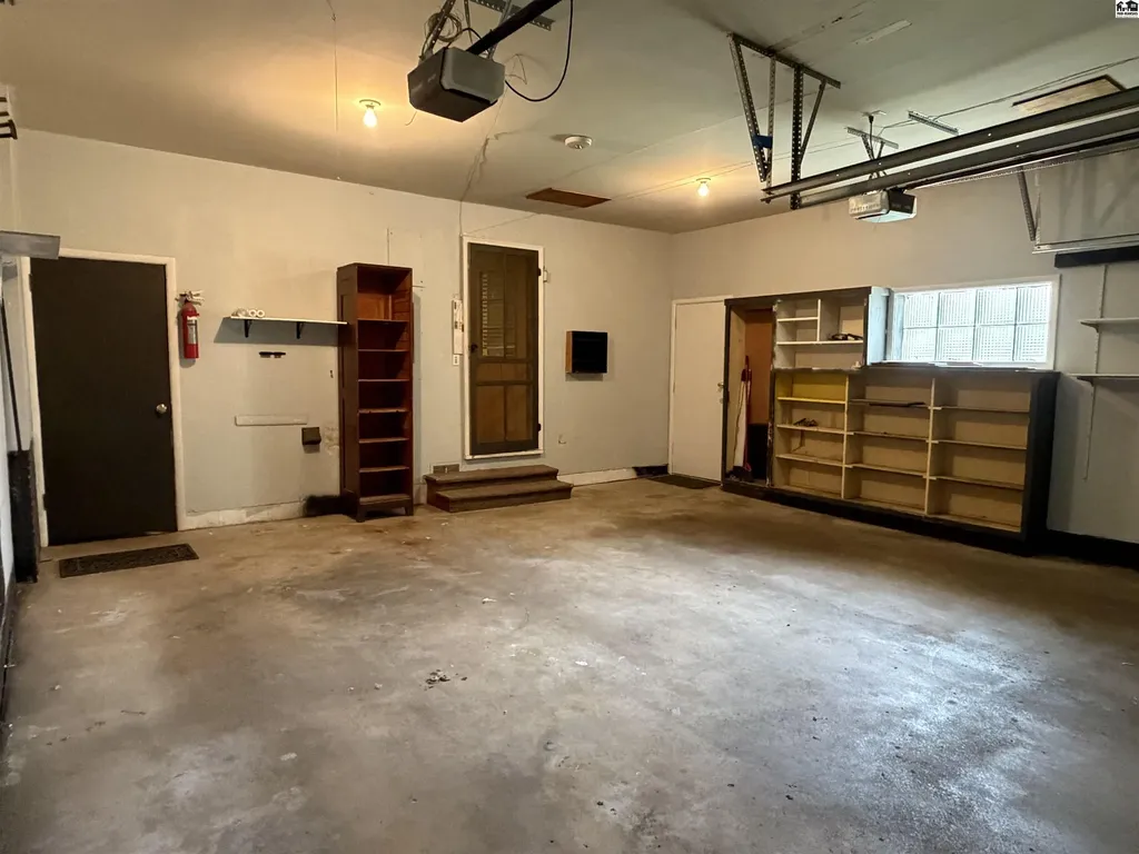 1208 Lyndon Road Mcpherson KS 67460