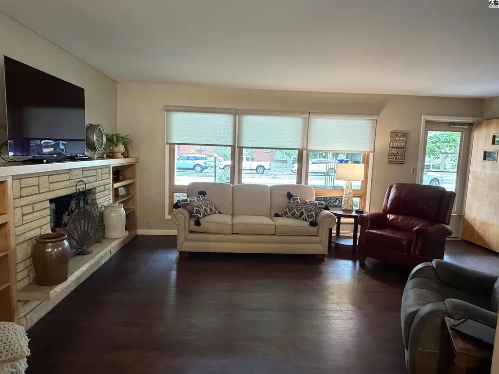 1208 Lyndon Road Mcpherson KS 67460