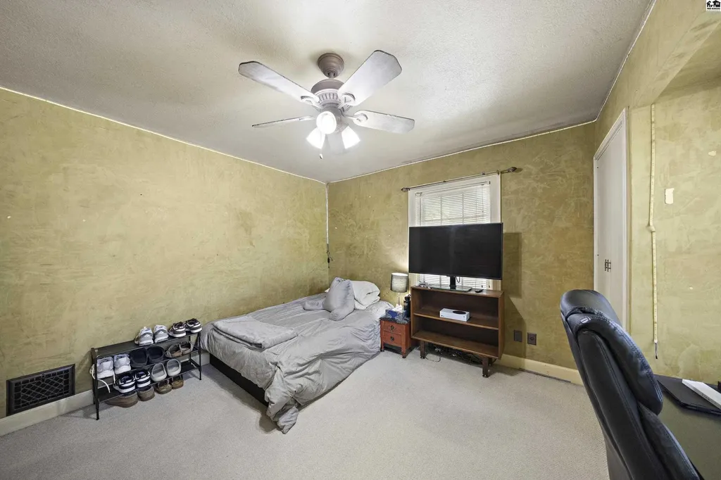 101 W 20th Avenue Hutchinson KS 67502