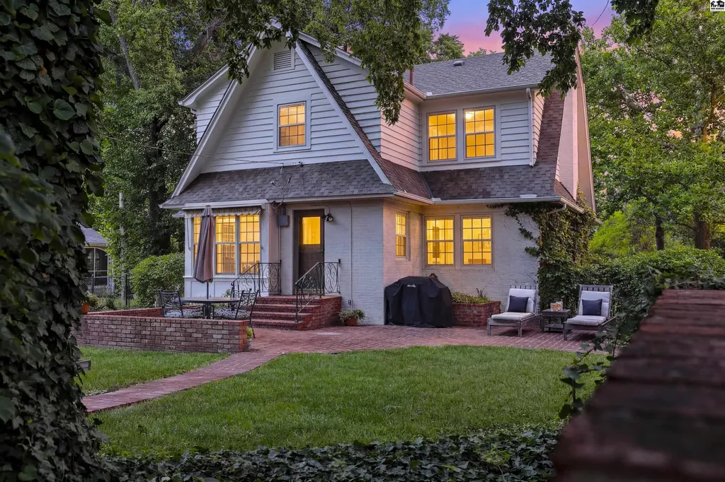 101 W 20th Avenue Hutchinson KS 67502