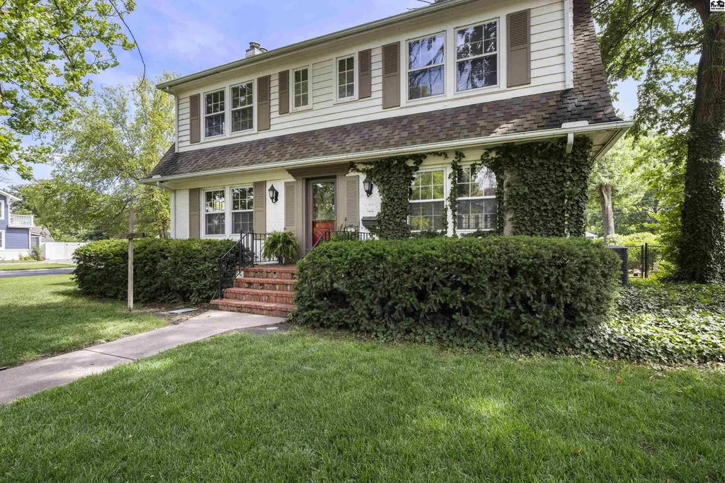 101 W 20th Avenue Hutchinson KS 67502