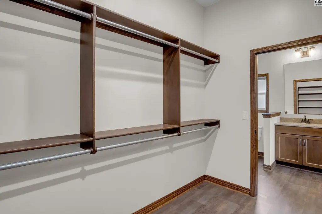 916 Veranda Creek Mcpherson KS 67460