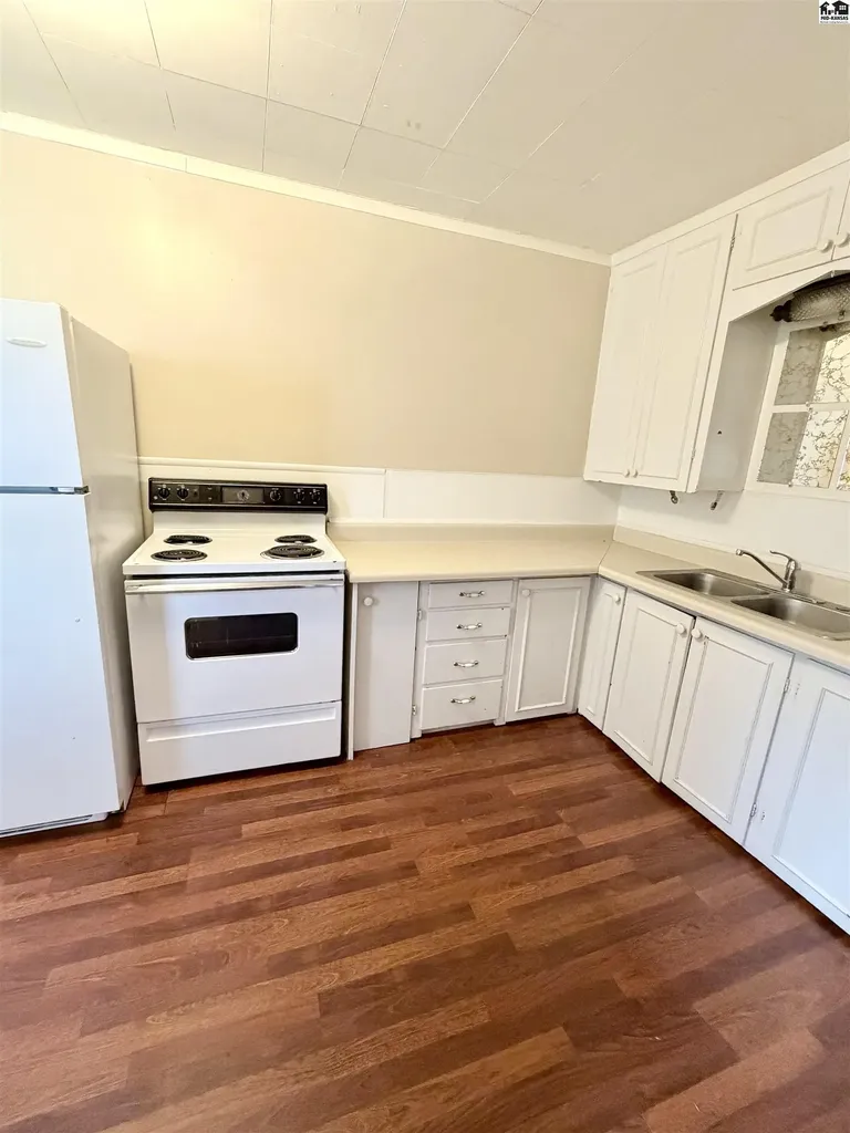 514- 514.5 Eshelman Mcpherson KS 67460